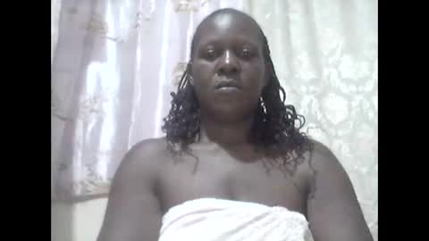 Snapshot of cherry_cherry2 chatting on October 28, 6:03 am cherry_cherry2 online show from October 28, 6:03 am