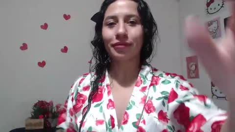 Snapshot of cherry_hc chatting on February 14, 9:21 pm Nezumy Rey online show from February 14, 9:21 pm