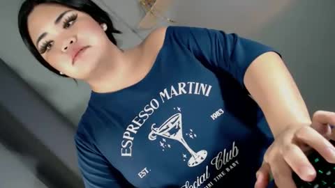 cherry_pie28 online show from April 14, 11:46 am