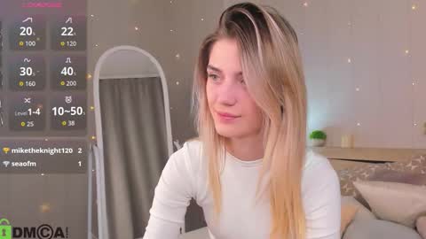 cherry_pr1ce online show from November 20, 1:04 am