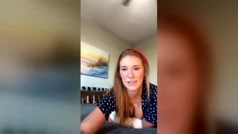 cherry sin online show from December 19, 11:11 pm