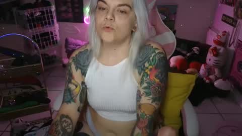 CherryBombBomb online show from December 2, 6:02 am