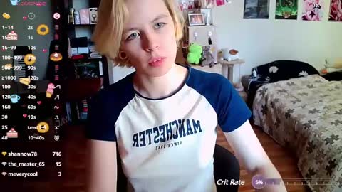 Snapshot of cherrybaby_0 chatting on December 17, 8:45 am cherrybaby_0 online show from December 17, 8:45 am