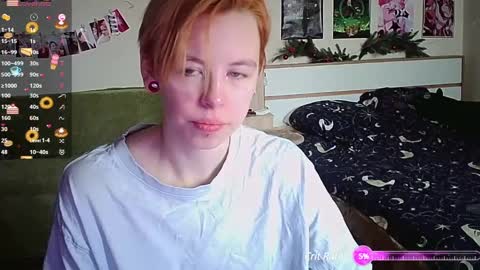 Snapshot of cherrybaby_0 chatting on January 14, 8:31 am cherrybaby_0 online show from January 14, 8:31 am
