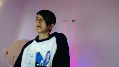 cherrybombsweet online show from April 19, 10:38 am