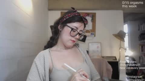 Sarah Prez online show from March 30, 9:37 pm