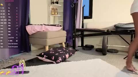 Cherry online show from November 3, 6:25 am