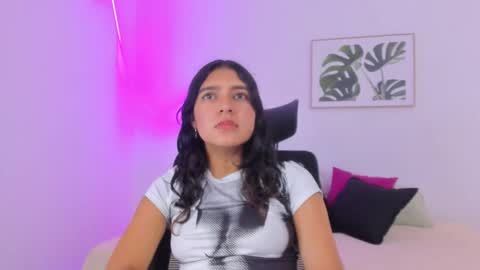 C H E R R Y online show from October 22, 3:57 pm