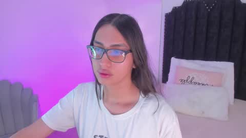 Cherry online show from January 18, 1:09 pm