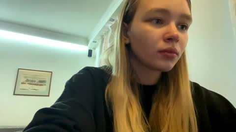 Lei online show from March 25, 5:58 am