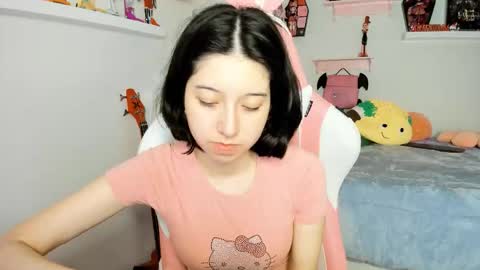 cherrycute666 online show from December 14, 2:51 am