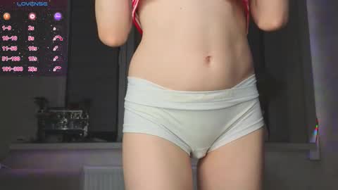 Lysia online show from February 8, 2:42 pm