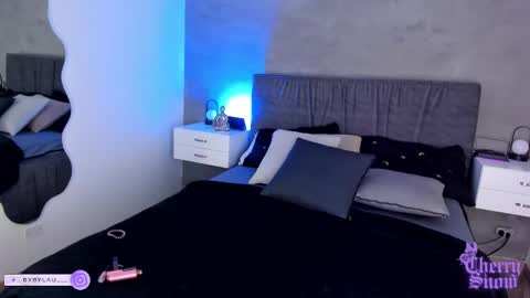 Cherry online show from January 13, 5:04 am