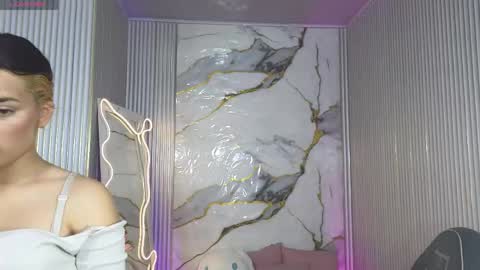 Chiara  online show from April 11, 7:07 pm