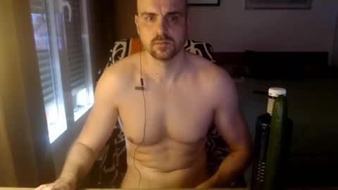 chicocam1983 online show from April 4, 4:03 pm