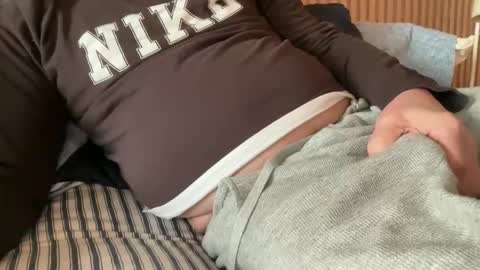 chiguy63v4 online show from March 1, 1:37 pm