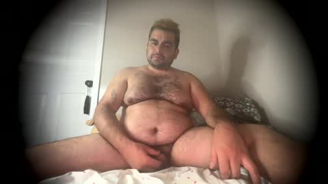 chillcub130895 online show from November 15, 4:52 pm