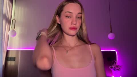 Goddess Vika - owner of all ur money online show from October 21, 1:48 pm