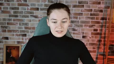 Bella online show from December 20, 10:00 am