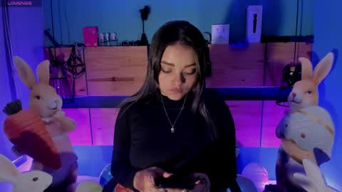 Chloeallennn  online show from April 2, 1:51 pm
