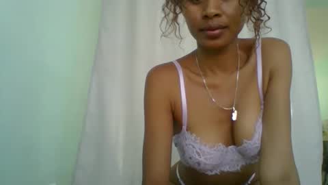 chloe9794 online show from March 1, 12:53 pm