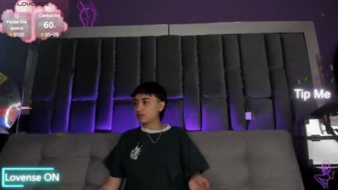 Isabella curly hair - Anastasia short hair  online show from January 13, 8:15 pm