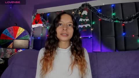 Isabella curly hair - Anastasia short hair  online show from December 16, 5:11 pm