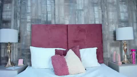 chloe_key online show from July 4, 8:34 pm