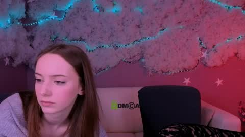 chloe_ley online show from March 25, 8:37 pm
