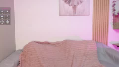 chloe_peach_ online show from April 28, 12:20 pm