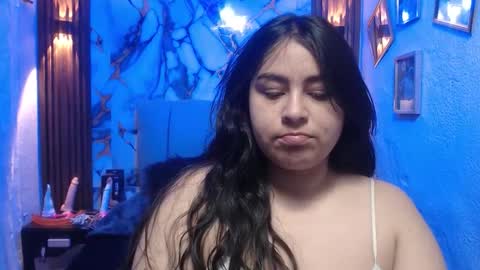 chloe_smith5 online show from February 28, 4:22 pm