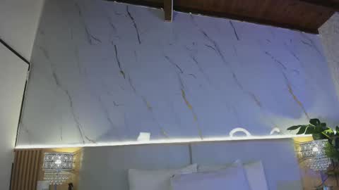 Chloee online show from November 17, 12:30 pm