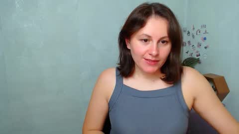 Chloe online show from November 3, 3:13 pm