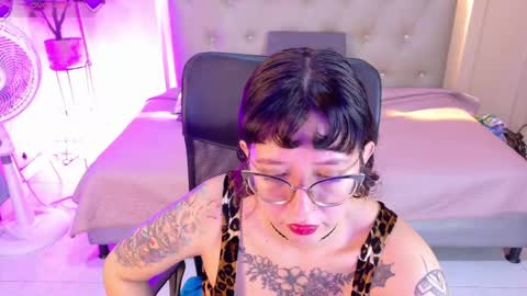 Chloe rosse online show from May 13, 1:26 am