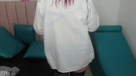 chloewild707rs online show from September 11, 10:33 pm