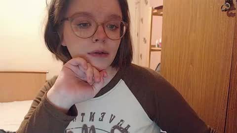 chmiri online show from December 19, 1:18 pm