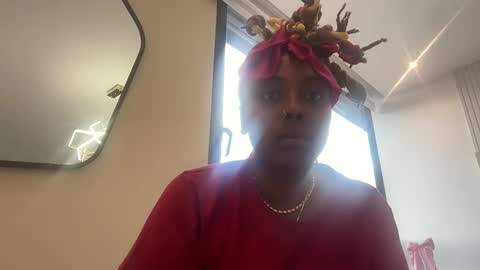 ChocolateCakeQueen online show from December 20, 10:11 pm