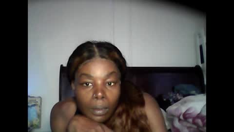 Snapshot of chocolatedrop_ chatting on October 8, 1:17 pm chocolatedrop_ online show from October 8, 1:17 pm