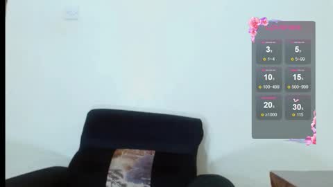 chocolatemilkebony online show from December 15, 10:00 am