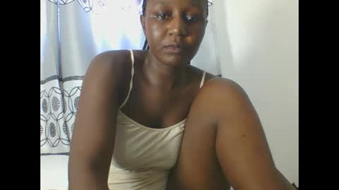 Snapshot of chocolateskin4 chatting on February 19, 9:17 am JANE online show from February 19, 9:17 am
