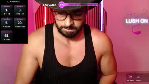 cris         Twitter magnum101010 insta magnumc20 online show from March 25, 10:49 pm