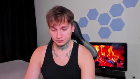 Chris Tyson online show from October 10, 9:30 pm