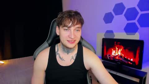 Chris Tyson online show from February 8, 9:15 pm