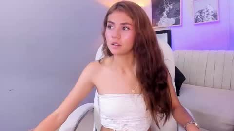 Chris online show from December 18, 9:32 pm