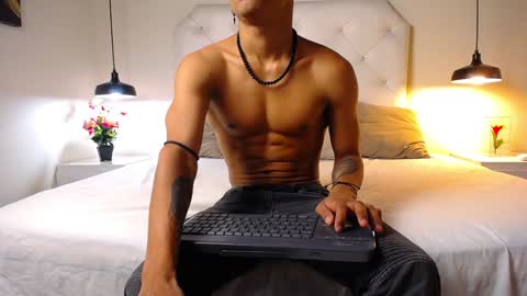 Chris Weell online show from January 16, 8:46 pm