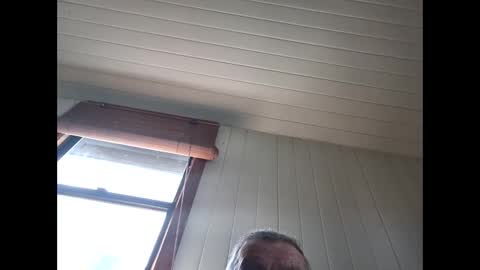 chrisbisex12 online show from April 1, 3:07 am