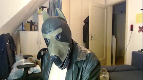 chrisdan_ online show from September 20, 4:04 am