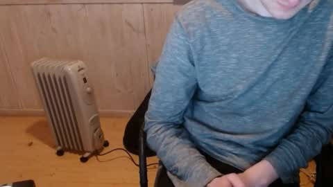 Snapshot of chriser_xxx chatting on January 8, 9:12 pm chriser_xxx online show from January 8, 9:12 pm