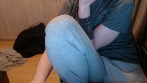 Snapshot of chriser_xxx chatting on December 31, 10:12 pm chriser_xxx online show from December 31, 10:12 pm
