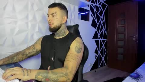Snapshot of chrisjordan666 chatting on October 20, 5:01 am Chris Jordan online show from October 20, 5:01 am